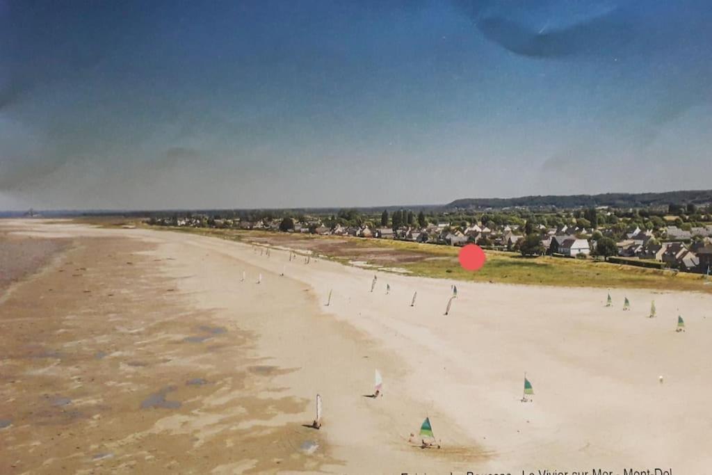 Vue Mer Pour Une Escale En Baie Du Mt-St-Michel Cherrueix Esterno foto
